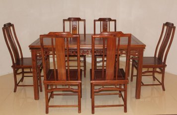 做餐桌用什么木材好？