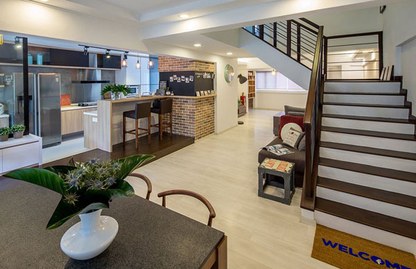 復(fù)式樓室內(nèi)樓梯效果圖